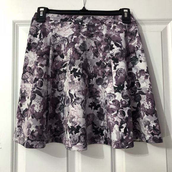 Floral Skater Skirt from Lily White - Picture 2 of 4